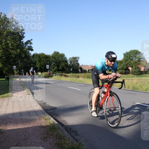 25.08.2024 - Elbe Triathlon Hamburg Fuchs,  Jonas http://msf.ph/oto/6847569 25.08.2024 09:09:43 Radfahren 160, 285, 237 meine-sportfotos.de