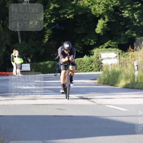 25.08.2024 - Elbe Triathlon Hamburg Fuchs,  Jonas http://msf.ph/oto/6847953 25.08.2024 09:10:18 Radfahren 35, 158, 258 meine-sportfotos.de