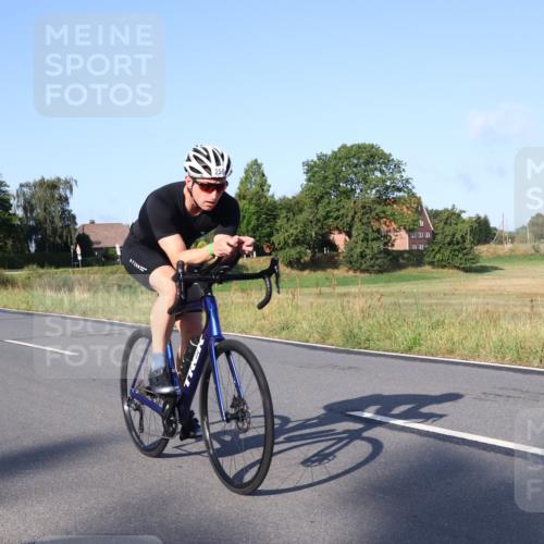 25.08.2024 - Elbe Triathlon Hamburg Fuchs,  Jonas http://msf.ph/oto/6848065 25.08.2024 09:10:25 Radfahren 35, 158, 258, 86 meine-sportfotos.de