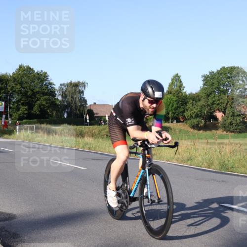 25.08.2024 - Elbe Triathlon Hamburg Fuchs,  Jonas http://msf.ph/oto/6848141 25.08.2024 09:10:35 Radfahren 94, 222 meine-sportfotos.de