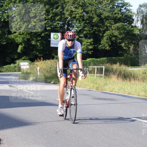 25.08.2024 - Elbe Triathlon Hamburg Fuchs,  Jonas http://msf.ph/oto/6848587 25.08.2024 09:11:03 Radfahren 238, 97, 284, 210 meine-sportfotos.de