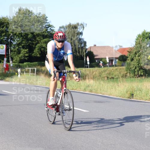 25.08.2024 - Elbe Triathlon Hamburg Fuchs,  Jonas http://msf.ph/oto/6848605 25.08.2024 09:11:03 Radfahren 238, 97, 284, 210 meine-sportfotos.de