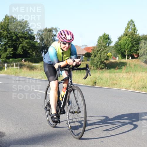 25.08.2024 - Elbe Triathlon Hamburg Fuchs,  Jonas http://msf.ph/oto/6848697 25.08.2024 09:11:13 Radfahren 134, 270, 47 meine-sportfotos.de