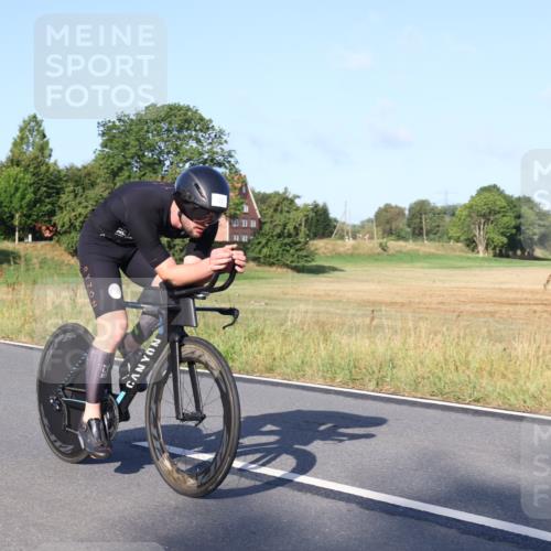 25.08.2024 - Elbe Triathlon Hamburg Fuchs,  Jonas http://msf.ph/oto/6848794 25.08.2024 09:11:19 Radfahren 270, 47, 318, 226 meine-sportfotos.de