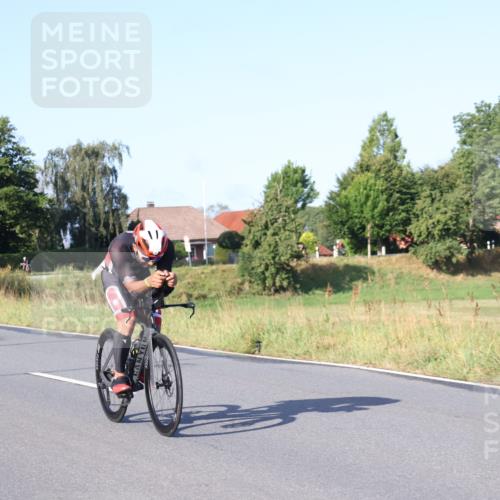 25.08.2024 - Elbe Triathlon Hamburg Fuchs,  Jonas http://msf.ph/oto/6848922 25.08.2024 09:11:28 Radfahren 318, 226, 58, 282 meine-sportfotos.de