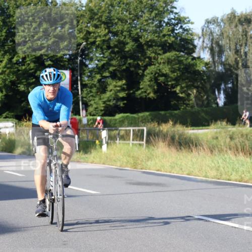 25.08.2024 - Elbe Triathlon Hamburg Fuchs,  Jonas http://msf.ph/oto/6848957 25.08.2024 09:11:33 Radfahren 58, 282, 61, 293, 193 meine-sportfotos.de