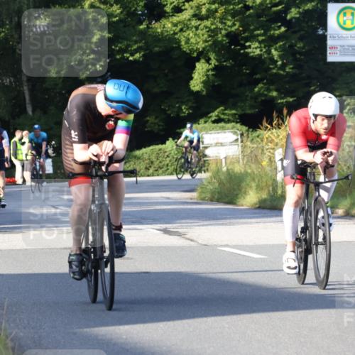 25.08.2024 - Elbe Triathlon Hamburg Fuchs,  Jonas http://msf.ph/oto/6849075 25.08.2024 09:11:41 Radfahren 61, 293, 193, 87, 52, 157, 252 meine-sportfotos.de
