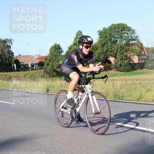 25.08.2024 - Elbe Triathlon Hamburg Fuchs,  Jonas http://msf.ph/oto/6849222 25.08.2024 09:11:47 Radfahren 87, 52, 157, 252, 168, 235 meine-sportfotos.de
