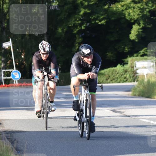 25.08.2024 - Elbe Triathlon Hamburg Fuchs,  Jonas http://msf.ph/oto/6849374 25.08.2024 09:12:02 Radfahren 244, 194, 43, 135 meine-sportfotos.de