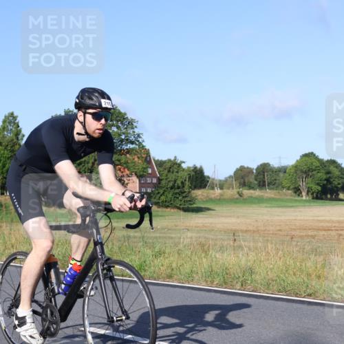 25.08.2024 - Elbe Triathlon Hamburg Fuchs,  Jonas http://msf.ph/oto/6849698 25.08.2024 09:12:25 Radfahren 152, 215, 150, 165 meine-sportfotos.de