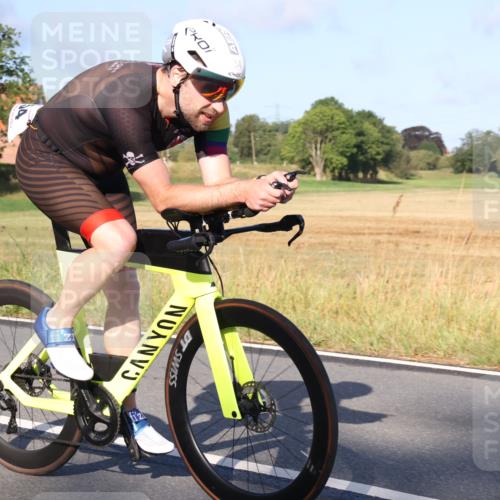25.08.2024 - Elbe Triathlon Hamburg Fuchs,  Jonas http://msf.ph/oto/6849868 25.08.2024 09:12:37 Radfahren 165, 233, 54, 290 meine-sportfotos.de