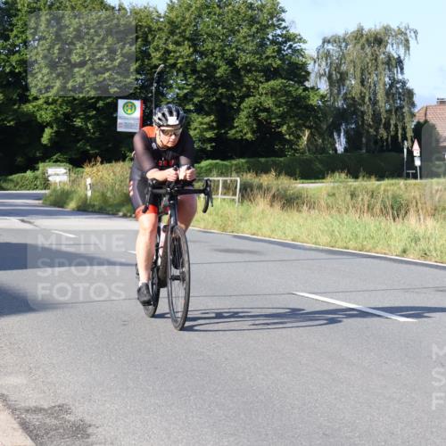25.08.2024 - Elbe Triathlon Hamburg Fuchs,  Jonas http://msf.ph/oto/6850024 25.08.2024 09:12:54 Radfahren 131, 145 meine-sportfotos.de