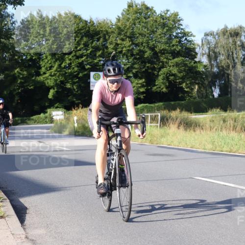 25.08.2024 - Elbe Triathlon Hamburg Fuchs,  Jonas http://msf.ph/oto/6850069 25.08.2024 09:12:59 Radfahren 131, 145, 130 meine-sportfotos.de