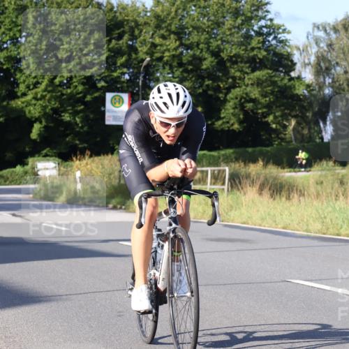 25.08.2024 - Elbe Triathlon Hamburg Fuchs,  Jonas http://msf.ph/oto/6850150 25.08.2024 09:13:14 Radfahren 41, 69 meine-sportfotos.de