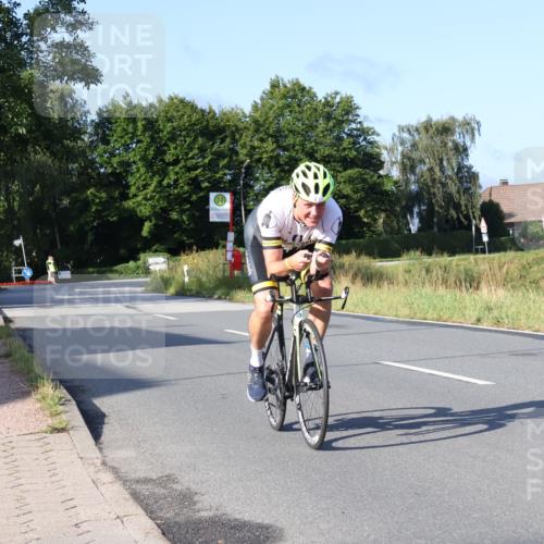 25.08.2024 - Elbe Triathlon Hamburg Fuchs,  Jonas http://msf.ph/oto/6850172 25.08.2024 09:13:15 Radfahren 41, 69 meine-sportfotos.de