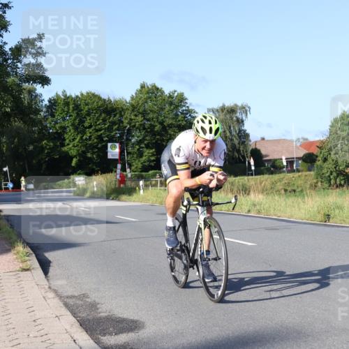 25.08.2024 - Elbe Triathlon Hamburg Fuchs,  Jonas http://msf.ph/oto/6850182 25.08.2024 09:13:15 Radfahren 41, 69 meine-sportfotos.de