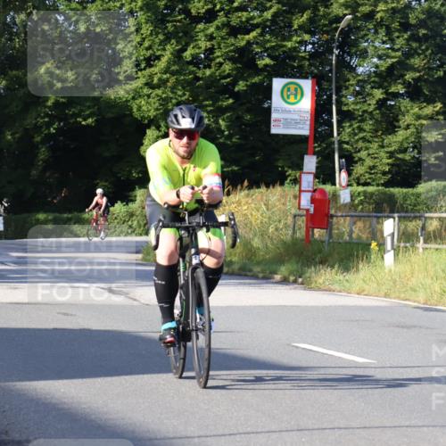 25.08.2024 - Elbe Triathlon Hamburg Fuchs,  Jonas http://msf.ph/oto/6850253 25.08.2024 09:13:24 Radfahren 65, 251 meine-sportfotos.de