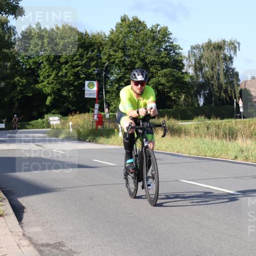 25.08.2024 - Elbe Triathlon Hamburg Fuchs,  Jonas http://msf.ph/oto/6850274 25.08.2024 09:13:25 Radfahren 65, 251 meine-sportfotos.de