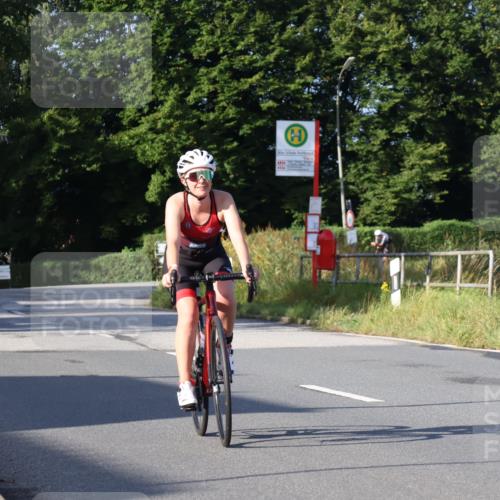 25.08.2024 - Elbe Triathlon Hamburg Fuchs,  Jonas http://msf.ph/oto/6850334 25.08.2024 09:13:33 Radfahren 124, 138 meine-sportfotos.de