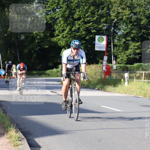 25.08.2024 - Elbe Triathlon Hamburg Fuchs,  Jonas http://msf.ph/oto/6850603 25.08.2024 09:13:59 Radfahren 286, 33, 317 meine-sportfotos.de
