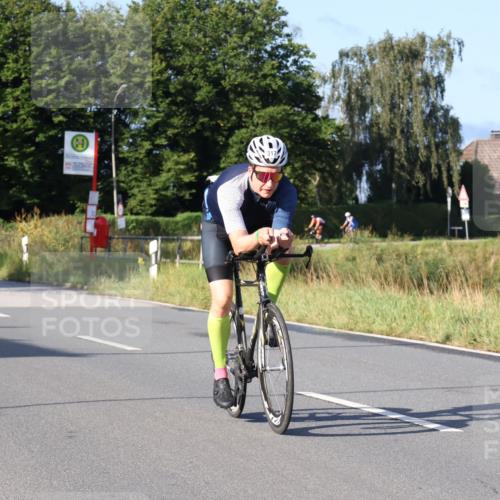 25.08.2024 - Elbe Triathlon Hamburg Fuchs,  Jonas http://msf.ph/oto/6850664 25.08.2024 09:14:03 Radfahren 286, 33, 317, 137, 114 meine-sportfotos.de