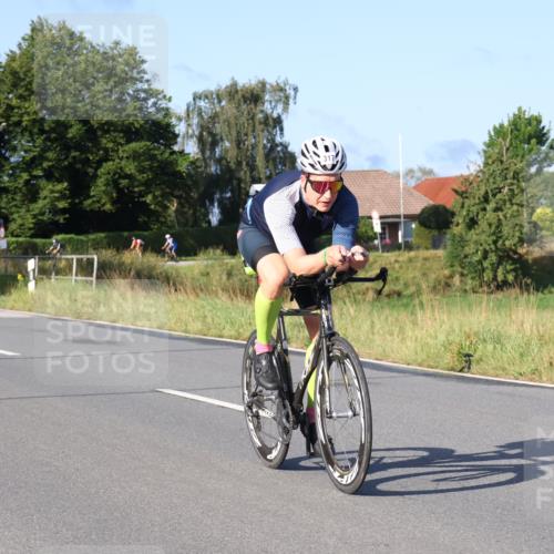 25.08.2024 - Elbe Triathlon Hamburg Fuchs,  Jonas http://msf.ph/oto/6850676 25.08.2024 09:14:04 Radfahren 286, 33, 317, 137, 114, 163 meine-sportfotos.de