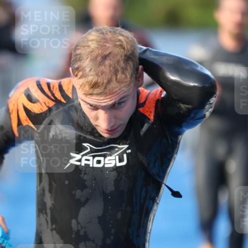 25.08.2024 - Elbe Triathlon Hamburg H.Heesch http://msf.ph/oto/6850724 25.08.2024 08:58:46 Schwimmen 203, 208, 211, 236, 241, 243, 266, 283, 294, 313 meine-sportfotos.de