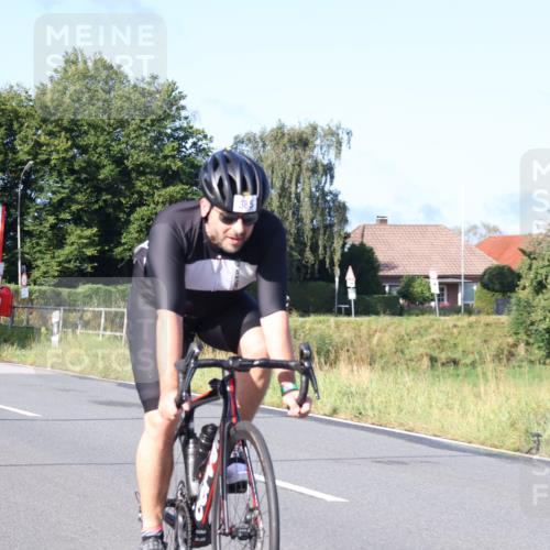 25.08.2024 - Elbe Triathlon Hamburg Fuchs,  Jonas http://msf.ph/oto/6850816 25.08.2024 09:14:12 Radfahren 137, 114, 163, 385, 271, 305, 175 meine-sportfotos.de
