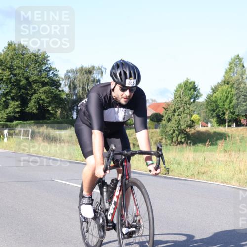 25.08.2024 - Elbe Triathlon Hamburg Fuchs,  Jonas http://msf.ph/oto/6850820 25.08.2024 09:14:12 Radfahren 137, 114, 163, 385, 271, 305, 175 meine-sportfotos.de