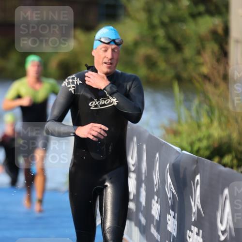 25.08.2024 - Elbe Triathlon Hamburg H.Heesch http://msf.ph/oto/6850909 25.08.2024 08:58:51 Schwimmen 203, 208, 211, 236, 241, 266, 283, 294, 313 meine-sportfotos.de