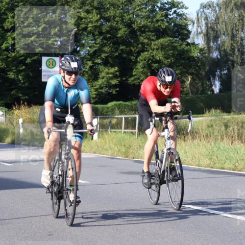 25.08.2024 - Elbe Triathlon Hamburg Fuchs,  Jonas http://msf.ph/oto/6851105 25.08.2024 09:14:32 Radfahren 90, 136, 403, 250 meine-sportfotos.de