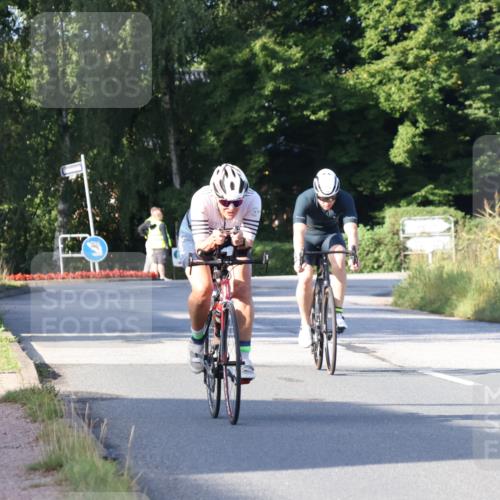 25.08.2024 - Elbe Triathlon Hamburg Fuchs,  Jonas http://msf.ph/oto/6851219 25.08.2024 09:14:40 Radfahren 250, 147, 219 meine-sportfotos.de