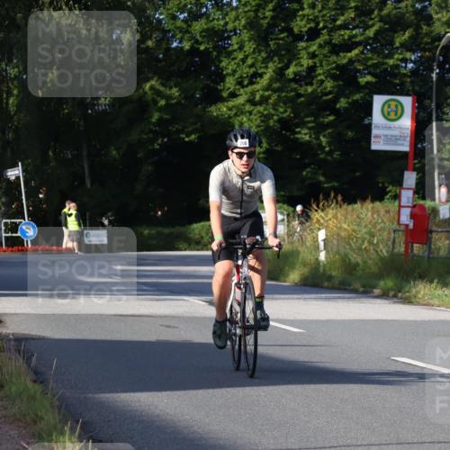 25.08.2024 - Elbe Triathlon Hamburg Fuchs,  Jonas http://msf.ph/oto/6851334 25.08.2024 09:14:49 Radfahren 219, 206 meine-sportfotos.de