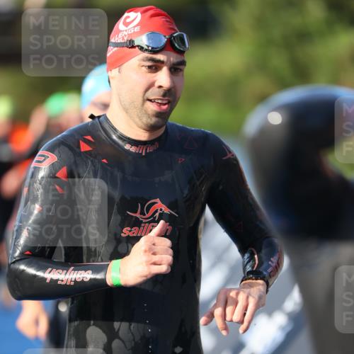 25.08.2024 - Elbe Triathlon Hamburg H.Heesch http://msf.ph/oto/6851352 25.08.2024 08:59:17 Schwimmen 202, 203, 204, 237, 261, 275, 278, 285, 298, 310, 316, 322 meine-sportfotos.de