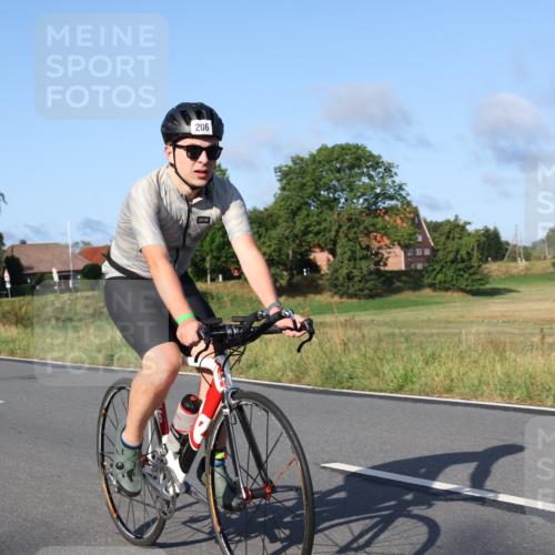 25.08.2024 - Elbe Triathlon Hamburg Fuchs,  Jonas http://msf.ph/oto/6851408 25.08.2024 09:14:51 Radfahren 206 meine-sportfotos.de