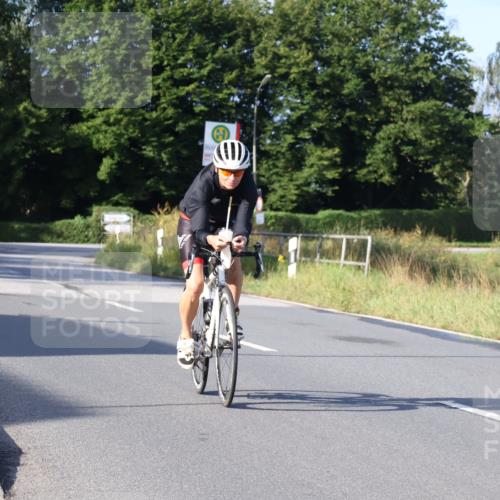 25.08.2024 - Elbe Triathlon Hamburg Fuchs,  Jonas http://msf.ph/oto/6851441 25.08.2024 09:14:59 Radfahren 63, 125, 170 meine-sportfotos.de