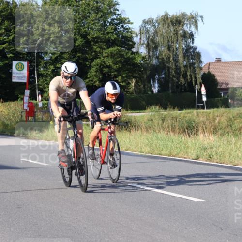 25.08.2024 - Elbe Triathlon Hamburg Fuchs,  Jonas http://msf.ph/oto/6851644 25.08.2024 09:15:09 Radfahren 85, 207, 98 meine-sportfotos.de