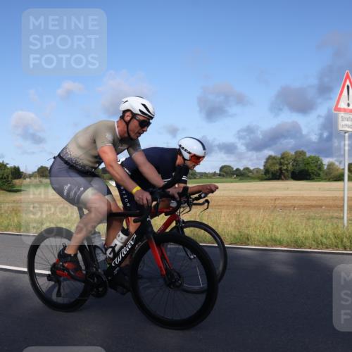 25.08.2024 - Elbe Triathlon Hamburg Fuchs,  Jonas http://msf.ph/oto/6851687 25.08.2024 09:15:10 Radfahren 85, 207, 98 meine-sportfotos.de