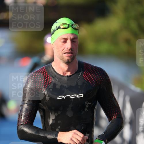 25.08.2024 - Elbe Triathlon Hamburg H.Heesch http://msf.ph/oto/6851750 25.08.2024 08:59:38 Schwimmen 202, 204, 209, 222, 261, 274, 278, 311, 322 meine-sportfotos.de