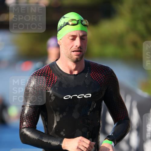 25.08.2024 - Elbe Triathlon Hamburg H.Heesch http://msf.ph/oto/6851754 25.08.2024 08:59:38 Schwimmen 202, 204, 209, 222, 261, 274, 278, 311, 322 meine-sportfotos.de