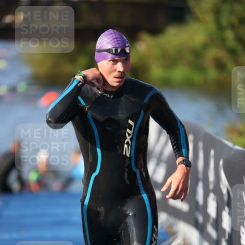 25.08.2024 - Elbe Triathlon Hamburg H.Heesch http://msf.ph/oto/6851810 25.08.2024 08:59:40 Schwimmen 209, 222, 261, 274, 278, 311, 322 meine-sportfotos.de