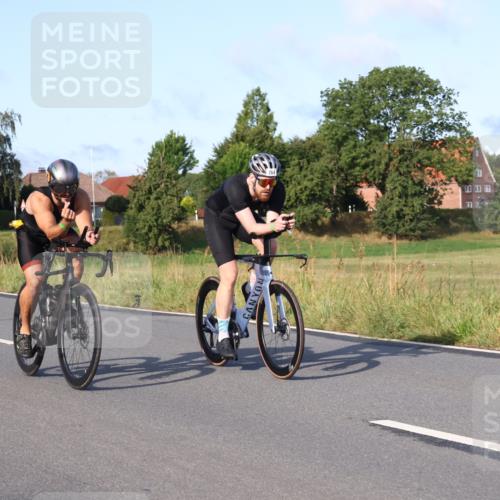 25.08.2024 - Elbe Triathlon Hamburg Fuchs,  Jonas http://msf.ph/oto/6851964 25.08.2024 09:15:30 Radfahren 146, 264, 312, 302, 70 meine-sportfotos.de