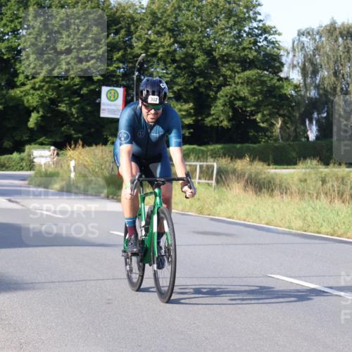 25.08.2024 - Elbe Triathlon Hamburg Fuchs,  Jonas http://msf.ph/oto/6851989 25.08.2024 09:15:32 Radfahren 264, 312, 302, 70, 88 meine-sportfotos.de