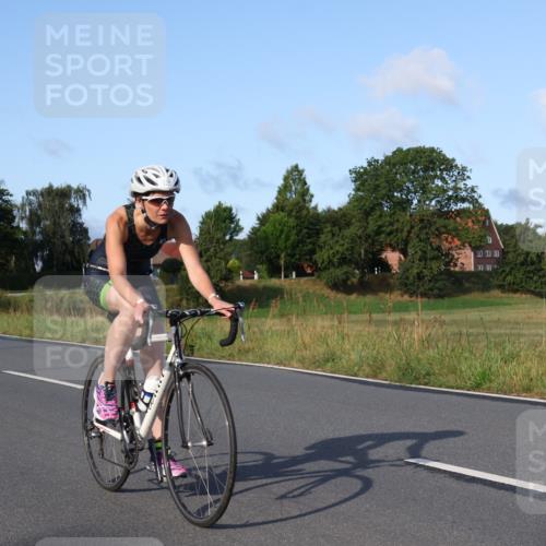 25.08.2024 - Elbe Triathlon Hamburg Fuchs,  Jonas http://msf.ph/oto/6852220 25.08.2024 09:15:43 Radfahren 88, 126, 66, 44, 223, 231 meine-sportfotos.de