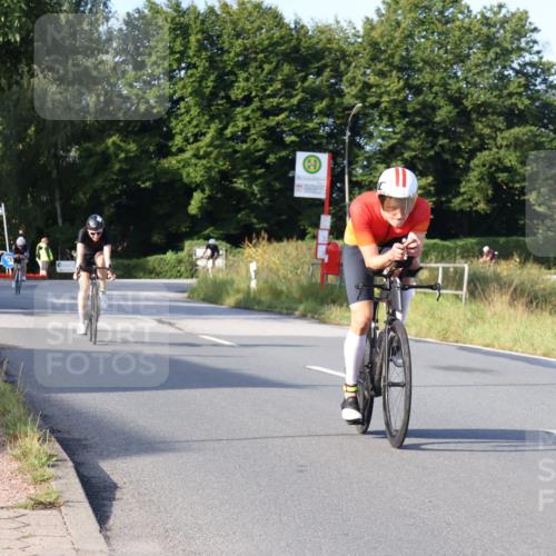 25.08.2024 - Elbe Triathlon Hamburg Fuchs,  Jonas http://msf.ph/oto/6852468 25.08.2024 09:16:01 Radfahren 68, 133, 144 meine-sportfotos.de