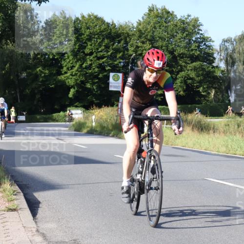 25.08.2024 - Elbe Triathlon Hamburg Fuchs,  Jonas http://msf.ph/oto/6852922 25.08.2024 09:16:21 Radfahren 177, 78, 181, 67, 330, 101 meine-sportfotos.de