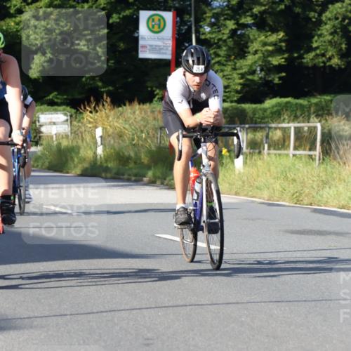 25.08.2024 - Elbe Triathlon Hamburg Fuchs,  Jonas http://msf.ph/oto/6853248 25.08.2024 09:16:35 Radfahren 127, 118, 254, 123, 173, 314 meine-sportfotos.de