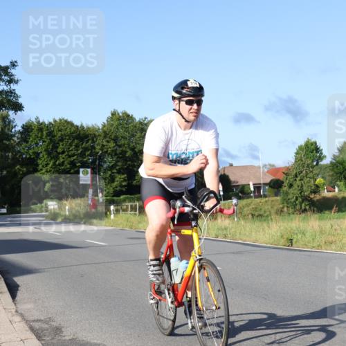 25.08.2024 - Elbe Triathlon Hamburg Fuchs,  Jonas http://msf.ph/oto/6853355 25.08.2024 09:16:38 Radfahren 127, 118, 254, 123, 173, 314 meine-sportfotos.de