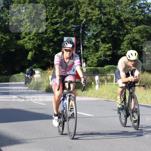 25.08.2024 - Elbe Triathlon Hamburg Fuchs,  Jonas http://msf.ph/oto/6853399 25.08.2024 09:16:55 Radfahren 106, 108, 277, 59 meine-sportfotos.de