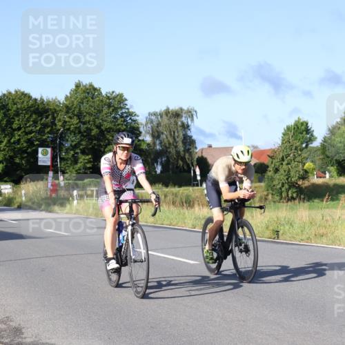25.08.2024 - Elbe Triathlon Hamburg Fuchs,  Jonas http://msf.ph/oto/6853423 25.08.2024 09:16:56 Radfahren 106, 108, 277, 59 meine-sportfotos.de